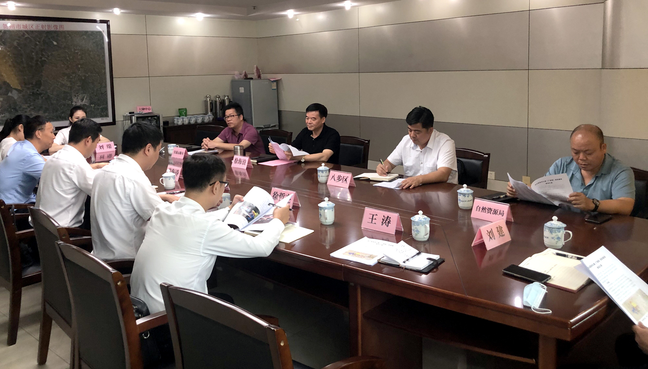 强荣控股集团副总裁姜海涛、廖常川一行拜访贺州市副市长徐海浪